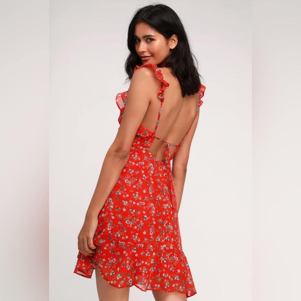Lulus city studio floral sleeveless dress
